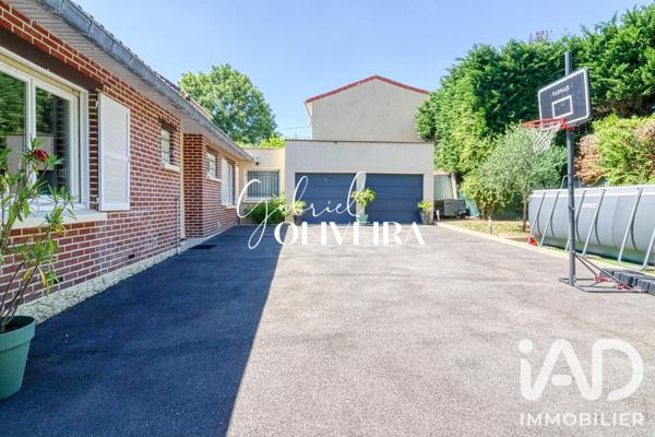Maison à vendre 6 pièces 130 m² Saint-Leu-la-Forêt