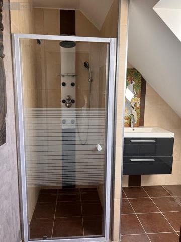 Maison à vendre à Guingamp dans les Côtes-d'Armor (22200), ref : 22064-1341