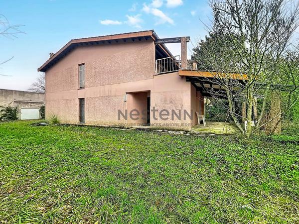 Grande maison familiale à fort potentiel - SAINT CAPRAIS DE BORDEAUX