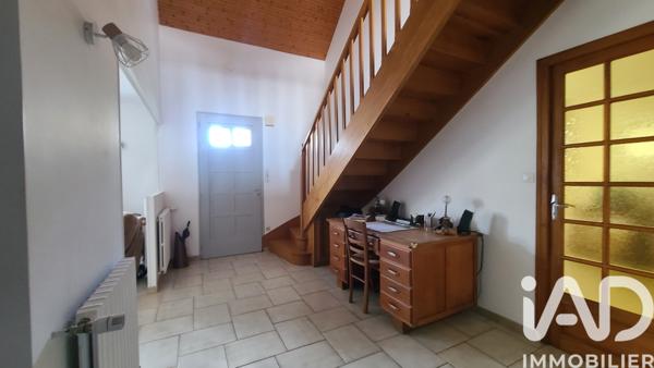 Maison à vendre 5 pièces 122 m² Noyant-Villages