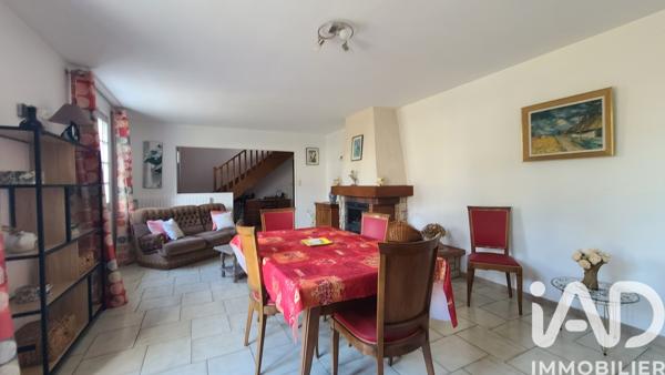 Maison à vendre 5 pièces 122 m² Noyant-Villages