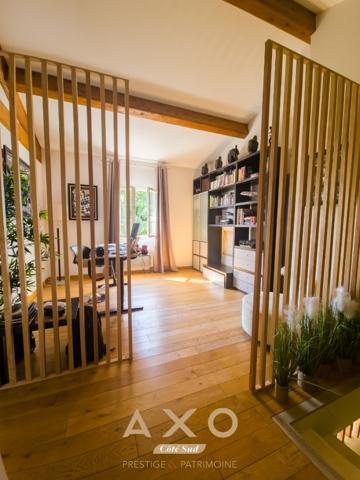 EXCLUSIVITE - AIX EN PROVENCE - SET CLUB - MAISON T8 260M2 ET T2 40M2 - VUE -  TERRAIN 4000M2 - 2 495 000 Euros