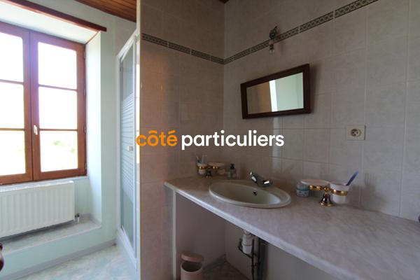 Vente Maison135 m² - 6 Pièces - SAINT MICHEL EN L HERM (85580)