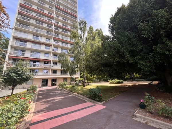 TYPE 1, REIMS - COURLANCY