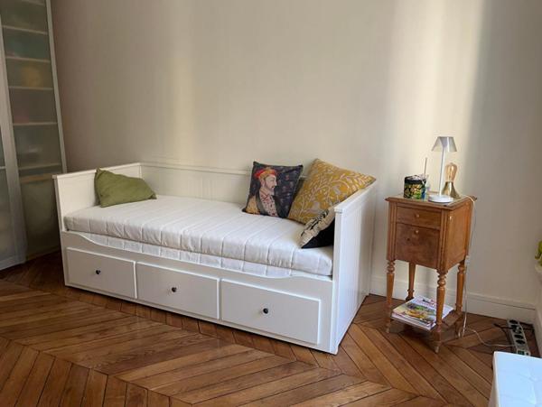 APPARTEMENT T3 - PARIS 10ème