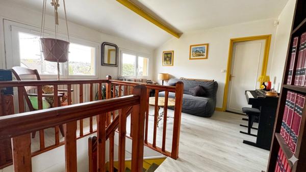 Grande maison 5 chambres + sous sol total