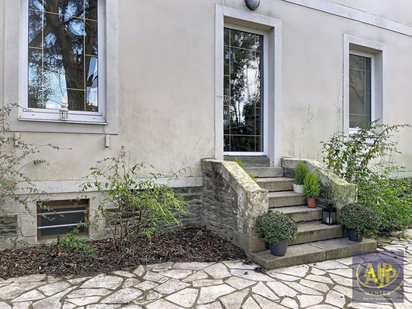 Biens de prestige à vendre Nantes : 980 000 € - AJP Immobilier Nantes Saint-Donatien