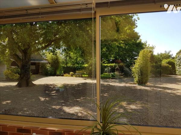 BAZOUGES CRE SUR LOIR, Fermette avec dépendance sur 4.200 m²