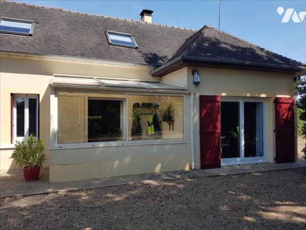 BAZOUGES CRE SUR LOIR, Fermette avec dépendance sur 4.200 m²