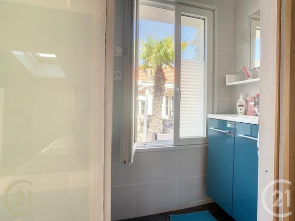 Maison à vendre  7 pièces - 182 m2 PORT DES BARQUES - 17