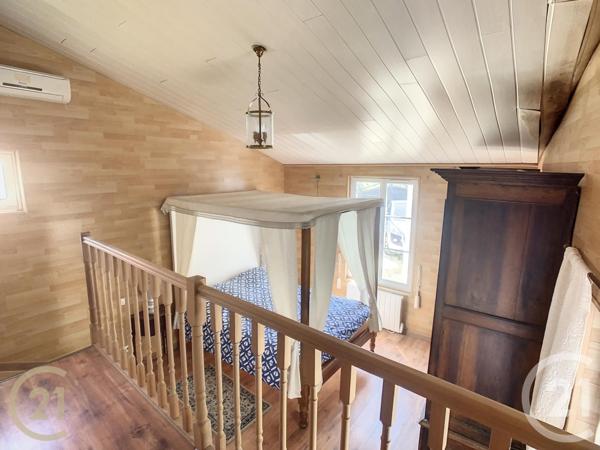 Maison à vendre  7 pièces - 182 m2 PORT DES BARQUES - 17