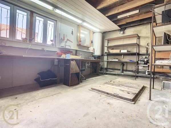 Maison à vendre  7 pièces - 182 m2 PORT DES BARQUES - 17