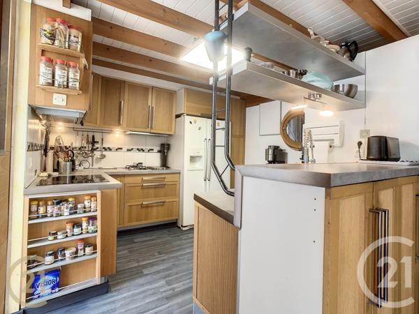 Maison à vendre  7 pièces - 182 m2 PORT DES BARQUES - 17