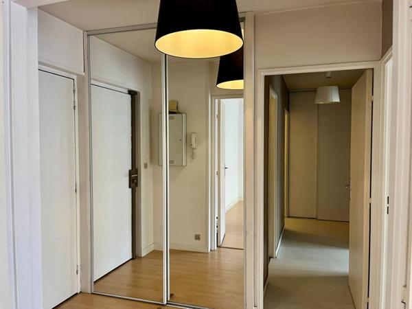 Appartement Courbevoie 2 pièces 55 m2 et sa belle terrasse de 38m²