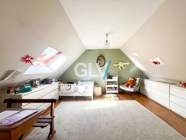 Demeure de +200m2 - Suite parentale, Jardin, Garage + Stationnements , Lesquin