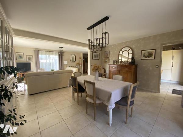 SAINT-ANDRE-DES-EAUX - MAISON FAMILIALE 5 CHAMBRES - BEAUX VOLUMES