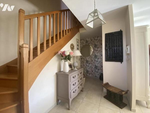 SAINT-ANDRE-DES-EAUX - MAISON FAMILIALE 5 CHAMBRES - BEAUX VOLUMES