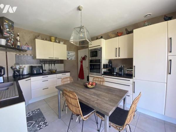 SAINT-ANDRE-DES-EAUX - MAISON FAMILIALE 5 CHAMBRES - BEAUX VOLUMES