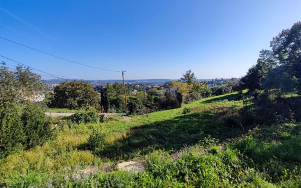 Terrain à vendre    Alès