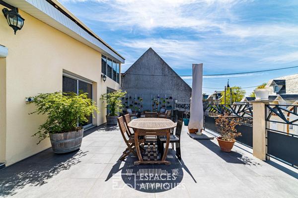 Loft unique au coeur du village de Montigny. Expression pure, volume et lumière !