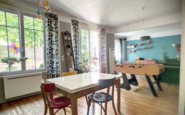 Appartement à vendre    4 pièces • 87,37 m2 Issy-les-Moulineaux