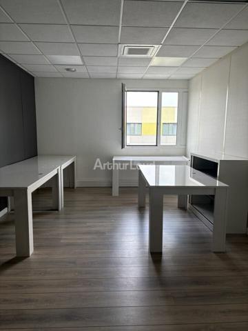 BUREAUX à LOUER de 132 m²