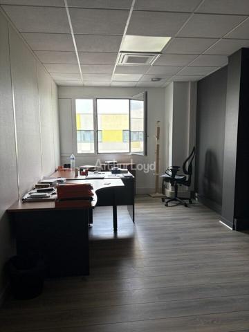 BUREAUX à LOUER de 132 m²