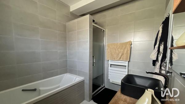 Maison à vendre 5 pièces 140 m² Carpiquet