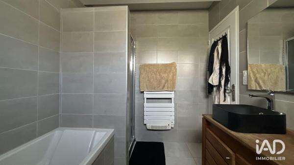 Maison à vendre 5 pièces 140 m² Carpiquet