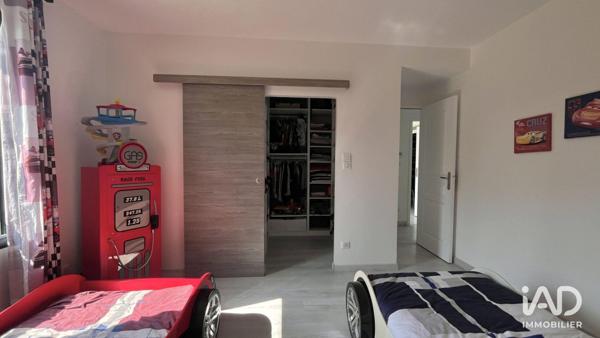 Maison à vendre 5 pièces 140 m² Carpiquet