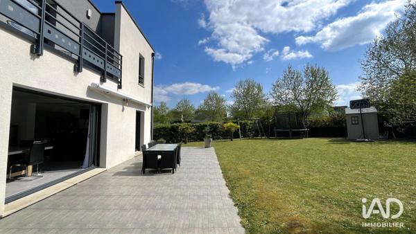 Maison à vendre 5 pièces 140 m² Carpiquet