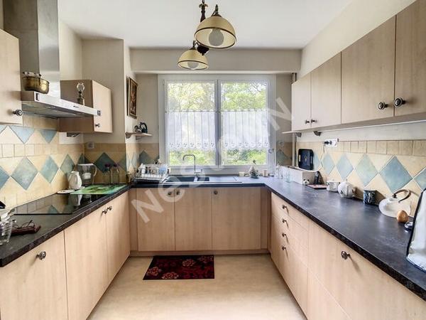 Grand Appartement Avrille PARC DE LA HAYE