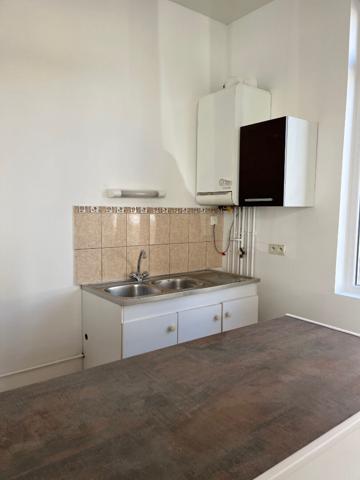 A LOUER APPARTEMENT EN RDC QUARTIER REMICOURT  A ST QUENTIN 02100.