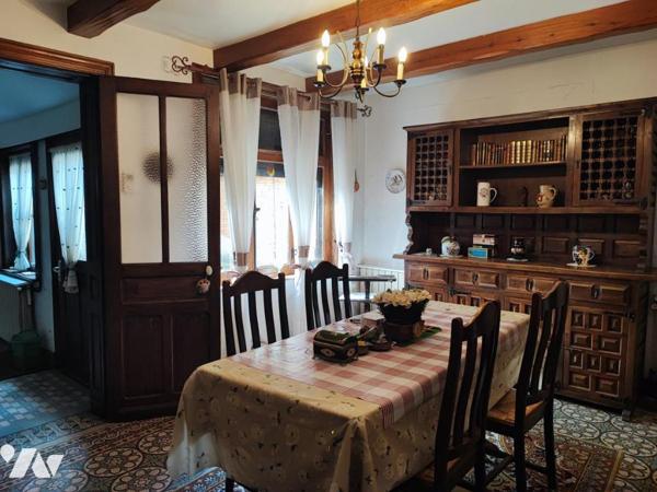 Maison de 90 m² habitable bâtie sur 453 m²