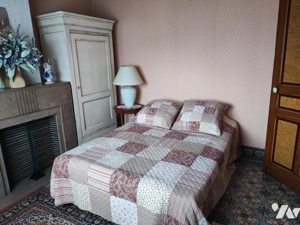 Maison de 90 m² habitable bâtie sur 453 m²