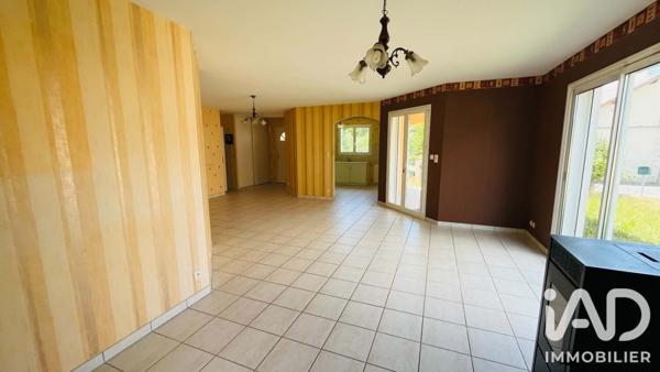 Maison à vendre 4 pièces 98 m² Montpon-Ménestérol