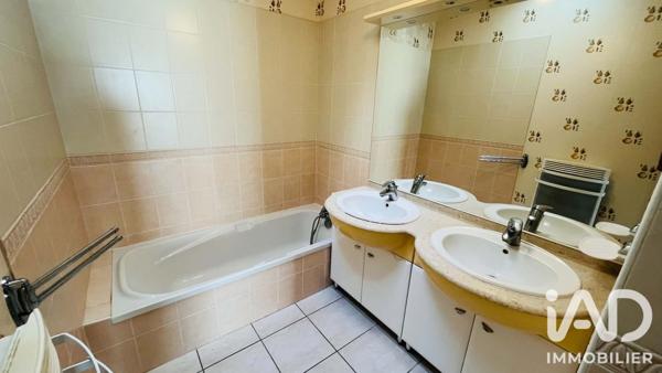 Maison à vendre 4 pièces 98 m² Montpon-Ménestérol