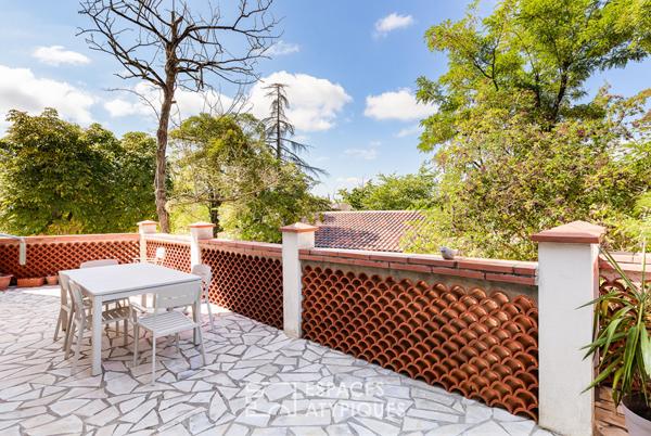 Maison des années 1900 avec piscine proche du centre ville