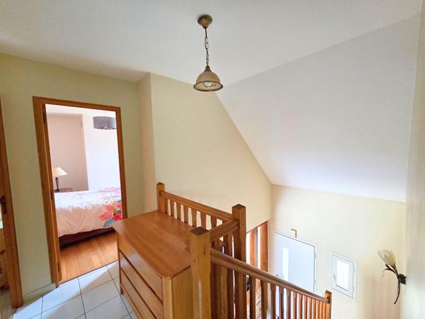 Maison familiale indépendante à La Chapelle-Saint-Aubin : 4 chambres, opportunité rare