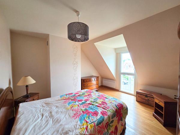 Maison familiale indépendante à La Chapelle-Saint-Aubin : 4 chambres, opportunité rare