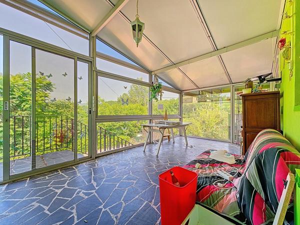 Maison traditionnelle R+1 avec jardin et grand garage – Bédarieux, secteur recherché