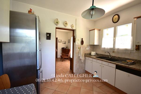 Villa Vendemian 6 pièce(s) 96m2 habitables et 90m2 de garage