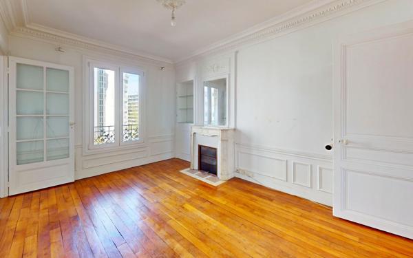 Appartement à vendre    4 pièces • 69,01 m2 Montrouge