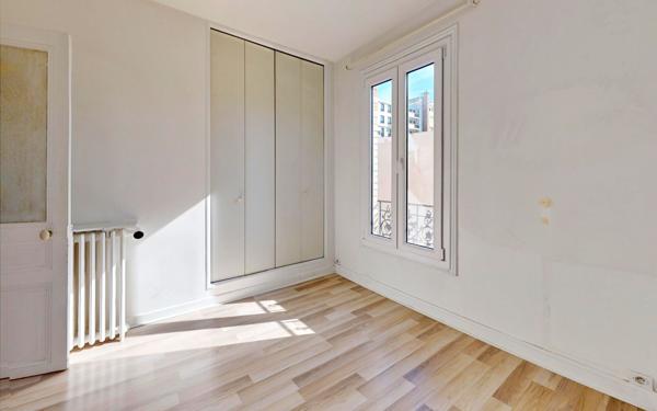 Appartement à vendre    4 pièces • 69,01 m2 Montrouge