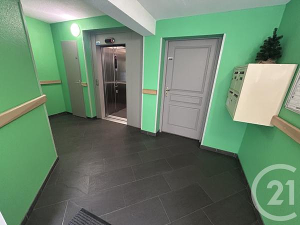 Appartement F4 à vendre  5 pièces - 98,54 m2 DOLE - 39