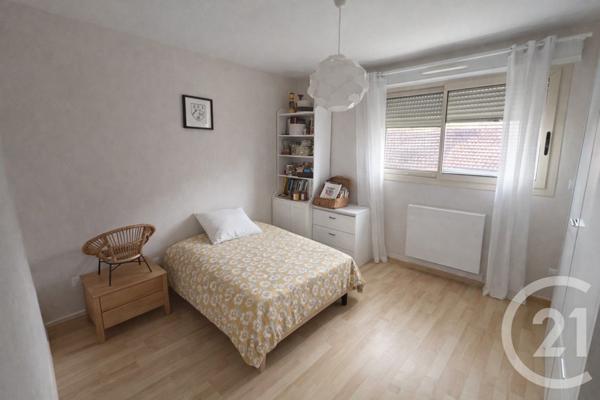 Appartement F4 à vendre  5 pièces - 98,54 m2 DOLE - 39