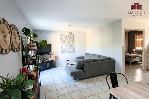 VENDU LIBRE - Appartement avec jardin