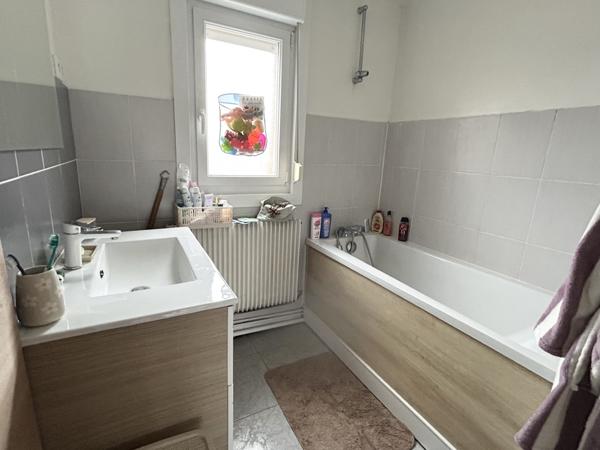 Dainville (62000) MAISON 3 CHAMBRES - SOUS-SOL COMPLET - GARAGE ET JARDIN - DAINVILLE