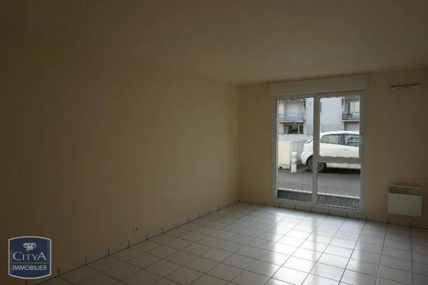 Appartement à louer 2 pièces 55.63m²