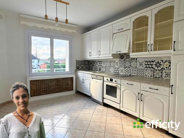 Maison 9 pièces - 200 m² Exclusivité efficity